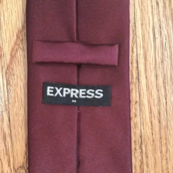 Express men’s tie maroon - Picture 2 of 2